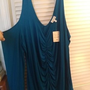 NWT Belle du Jour plus size cold-shoulder top